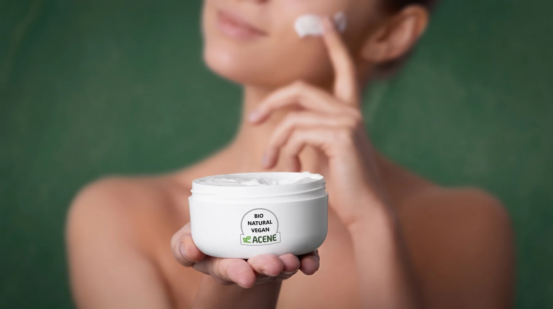 Producto de cosmética natural con el sello ACENE (BIO · Natural · Vegan)